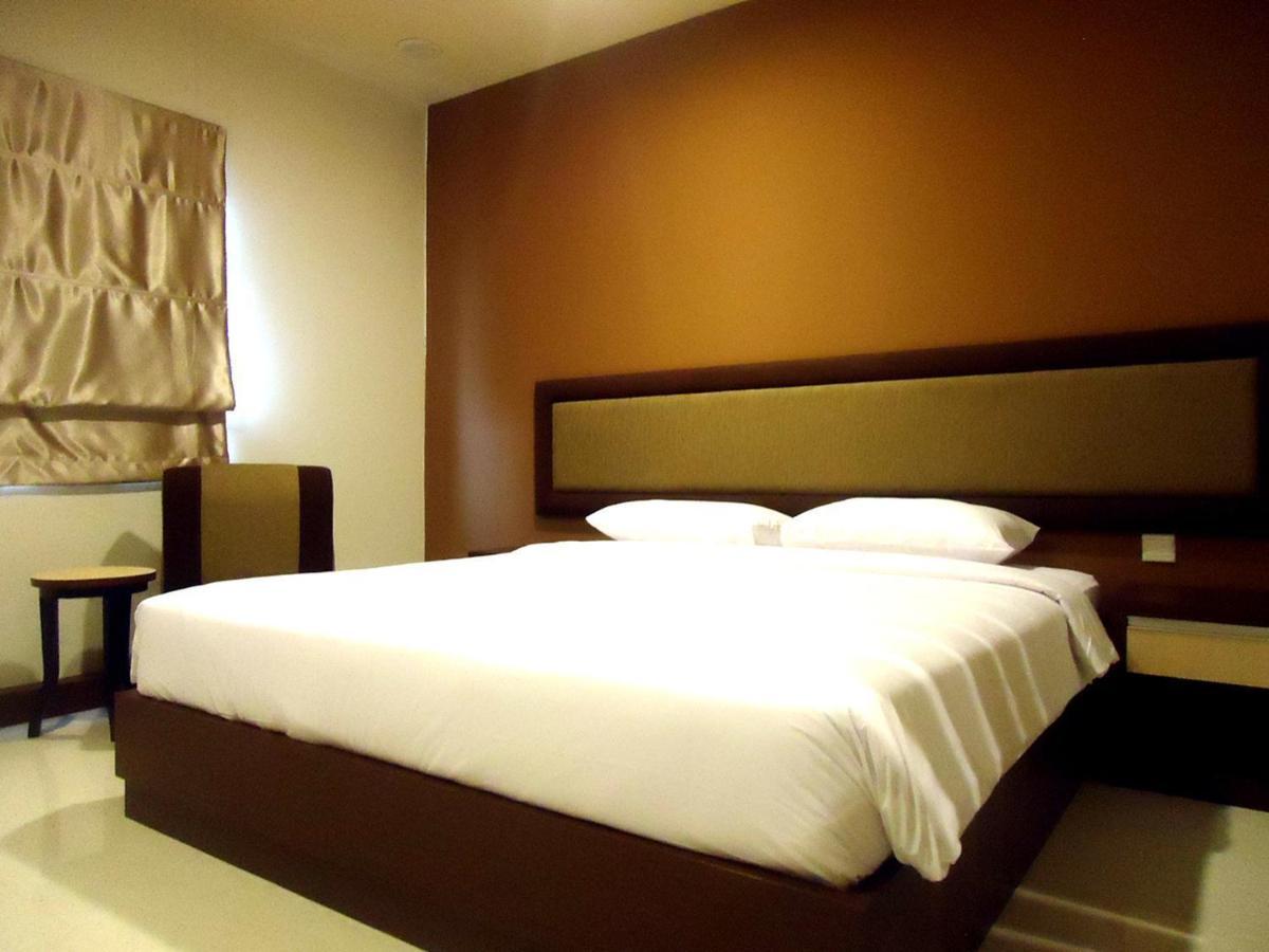 Hotel Olive Tangerang Zewnętrze zdjęcie