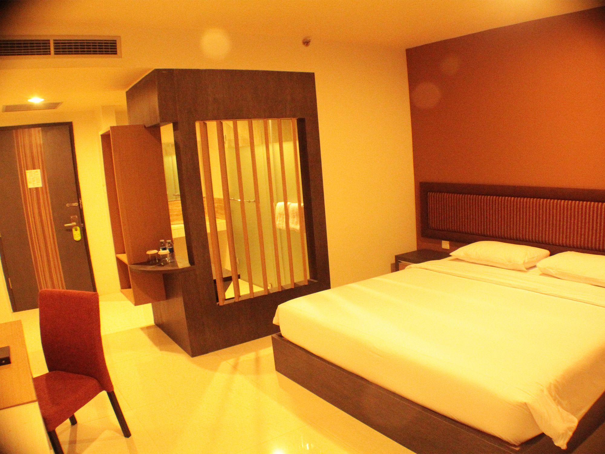 Hotel Olive Tangerang Zewnętrze zdjęcie