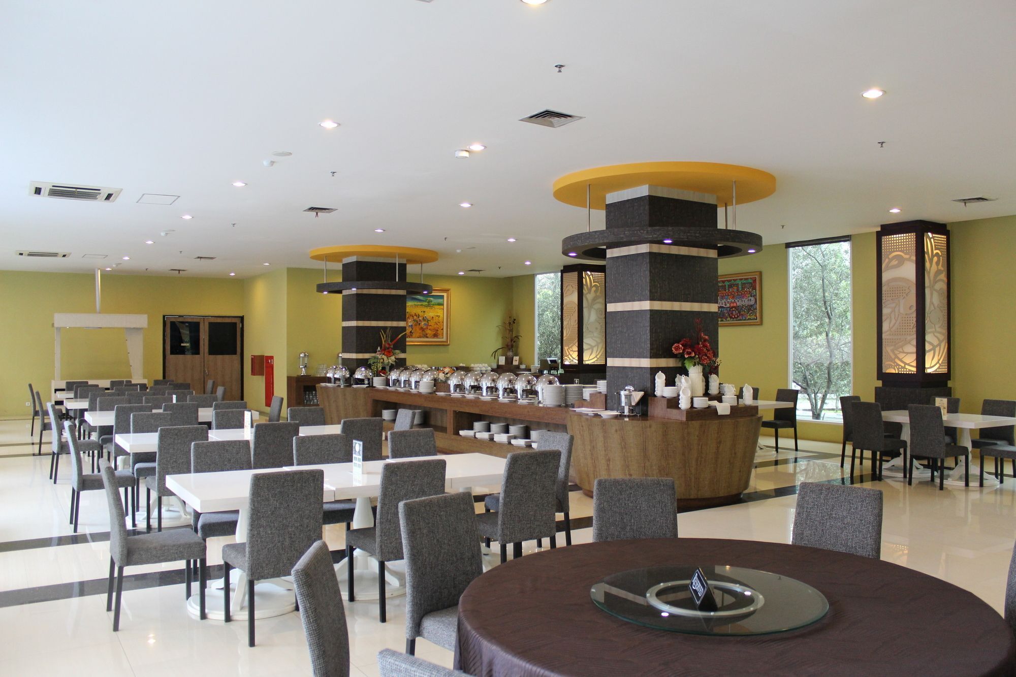 Hotel Olive Tangerang Zewnętrze zdjęcie